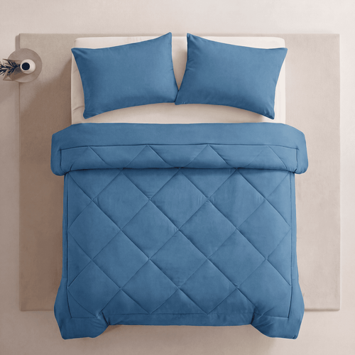 EasySleep Blanket® Quick-drying 2-in-1 duvet that eliminates the need for bedding.